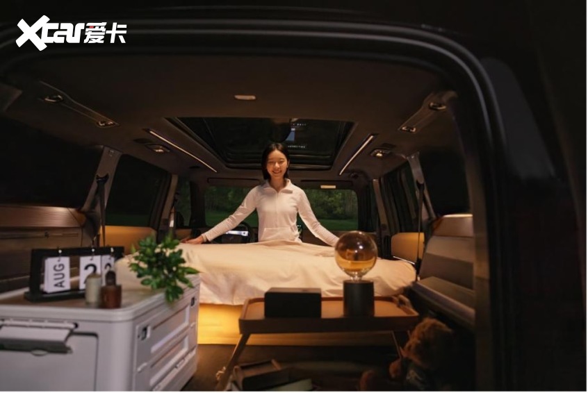 限时赠送行业首创一键升顶露营选装包AG真