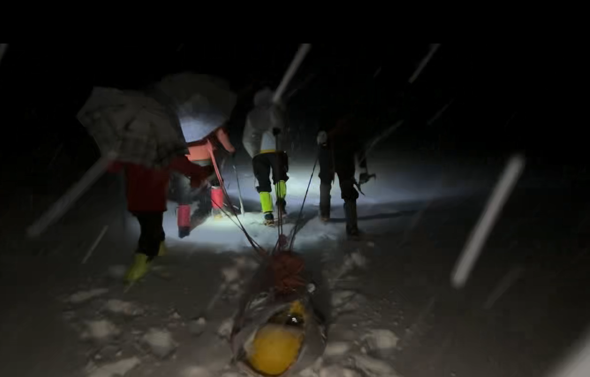 故！你以为的“诗和远方”可能是在拿命试错AG真人app调查｜连发多起死亡、失联事(图6)