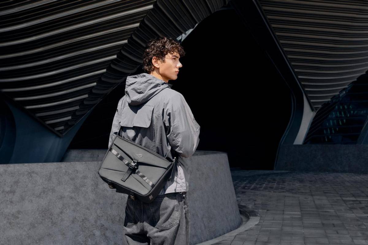 集结：硬核装备与潮酷背包解锁全场景极致体