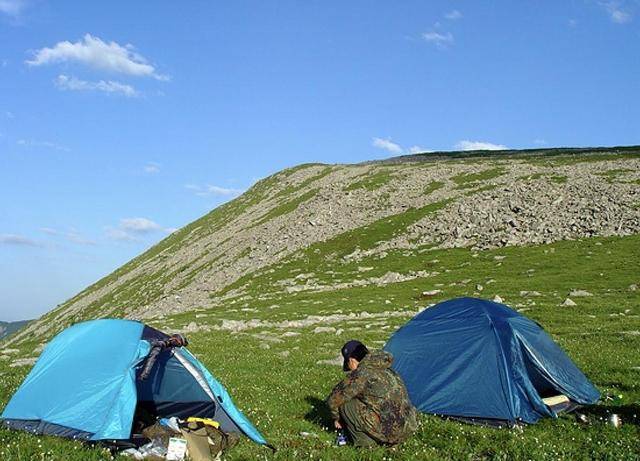 禁区暗藏危险生意有穿越服务开价4800AG真人游戏第一品牌生死鳌太线：徒步(图2)